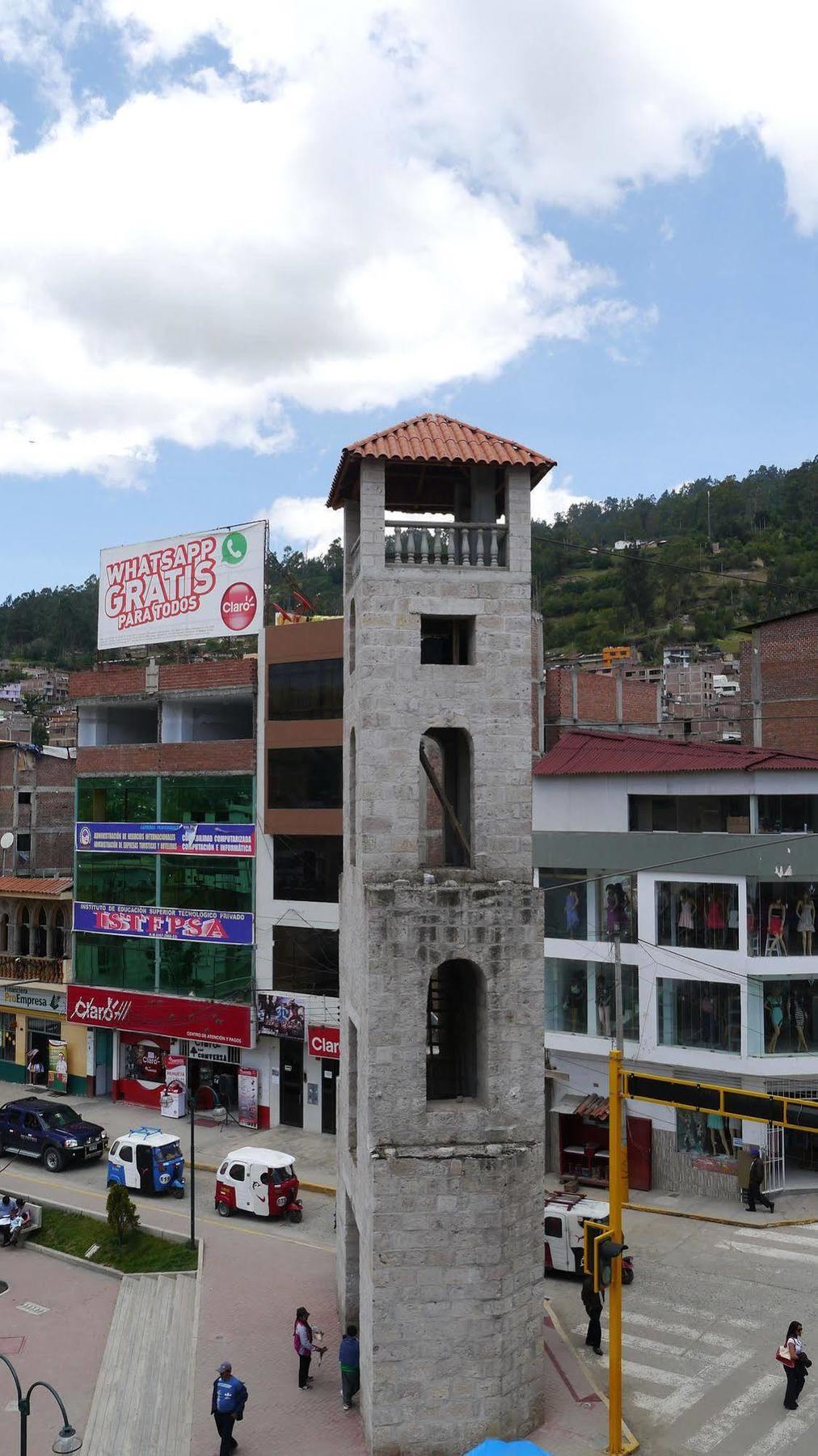 El Parque Hotel Andahuaylas Eksteriør billede